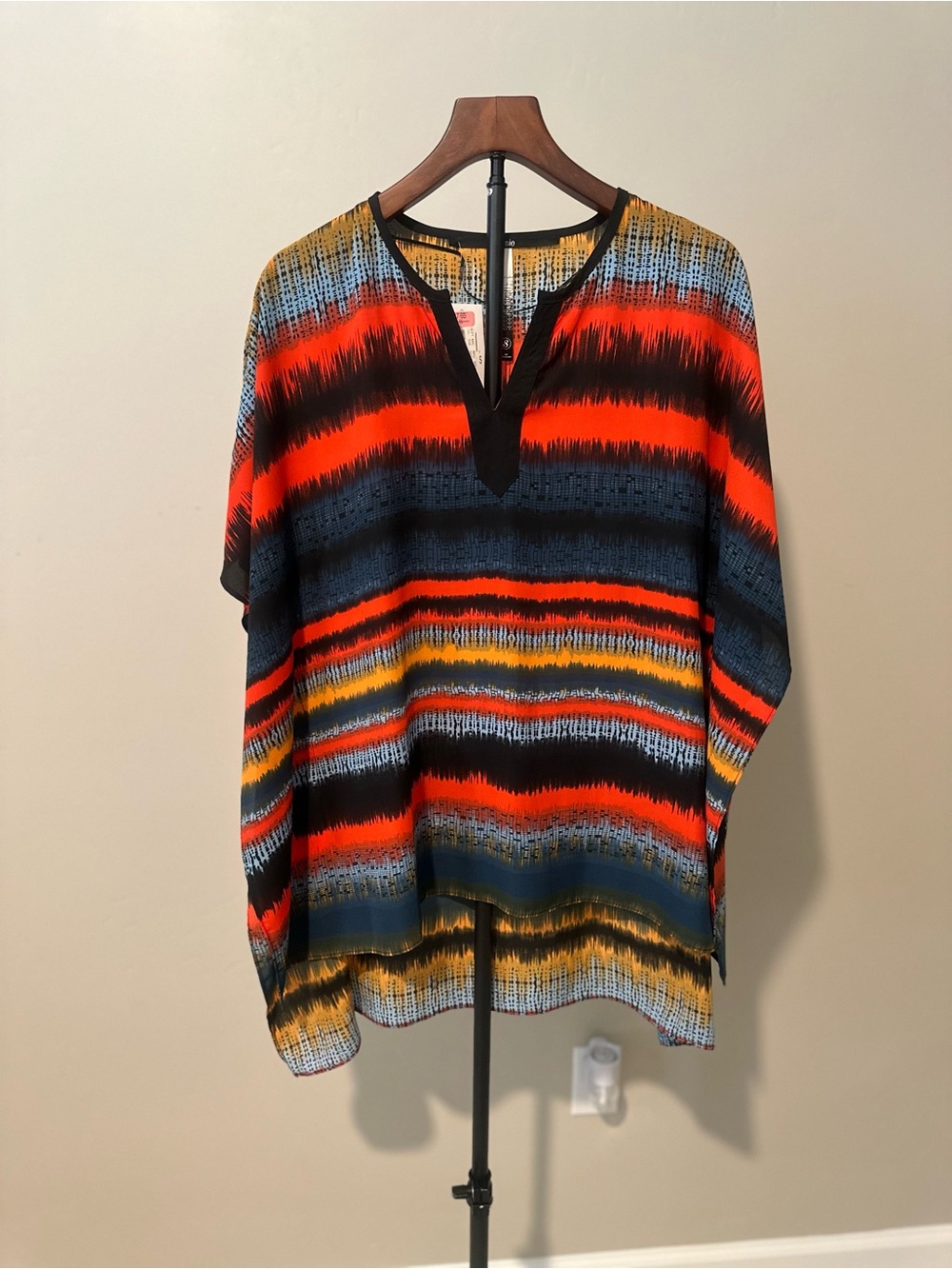 Kensie Multicolor Striped V-Neck Tunic in Red, Black & Blue